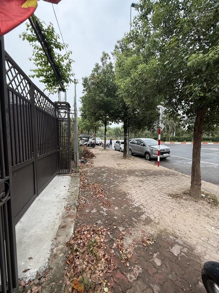 Liền kề 108m ô tô tránh phân lô an dương vương 22.5 tỷ  ms trang 0936 002 ***