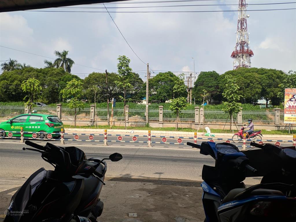 Bán nhà mặt phố 137 bùi văn hòa, 15 tỷ, 227m2  giá siêu hời, uy tín