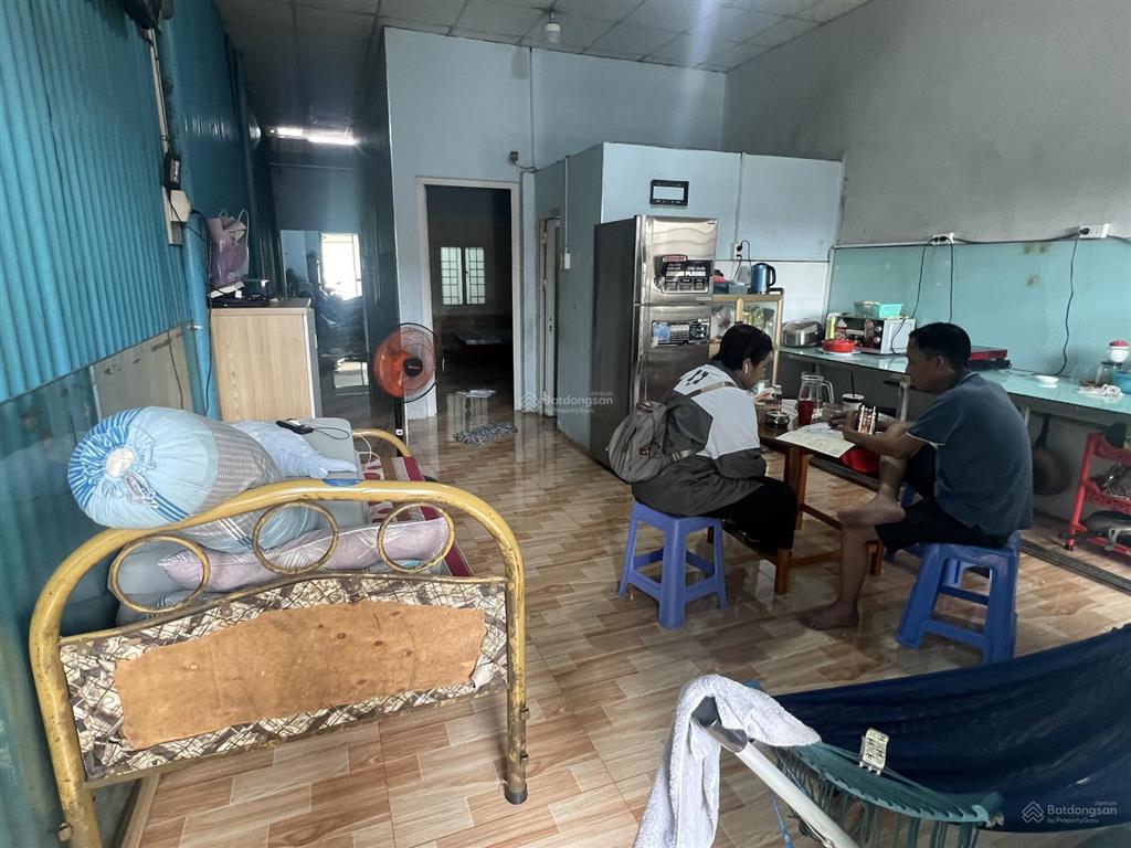 Bán nhà mặt phố 137 bùi văn hòa, 15 tỷ, 227m2  giá siêu hời, uy tín