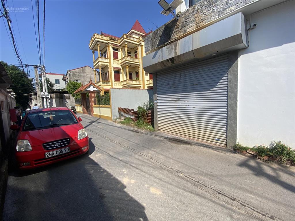 (nóng) bán nhà tiên dương, lễ pháp  cấp 4 cực đẹp  ô tô tránh dừng đỗ ngày đêm  nhỉnh 5 tỷ