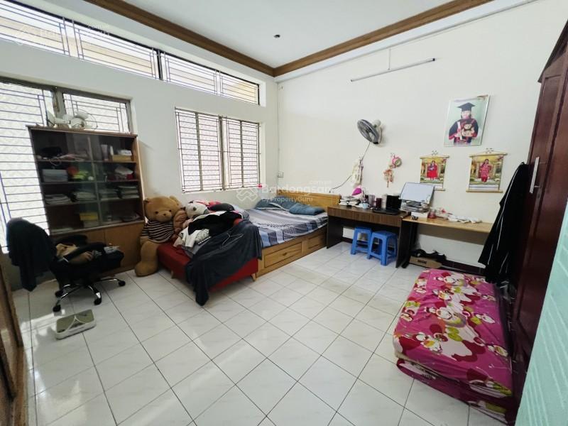 Nhà giá rẻ năm châu, tân bình, 101m2, 3 tầng 4pn, chỉ 6 tỷ hơn
