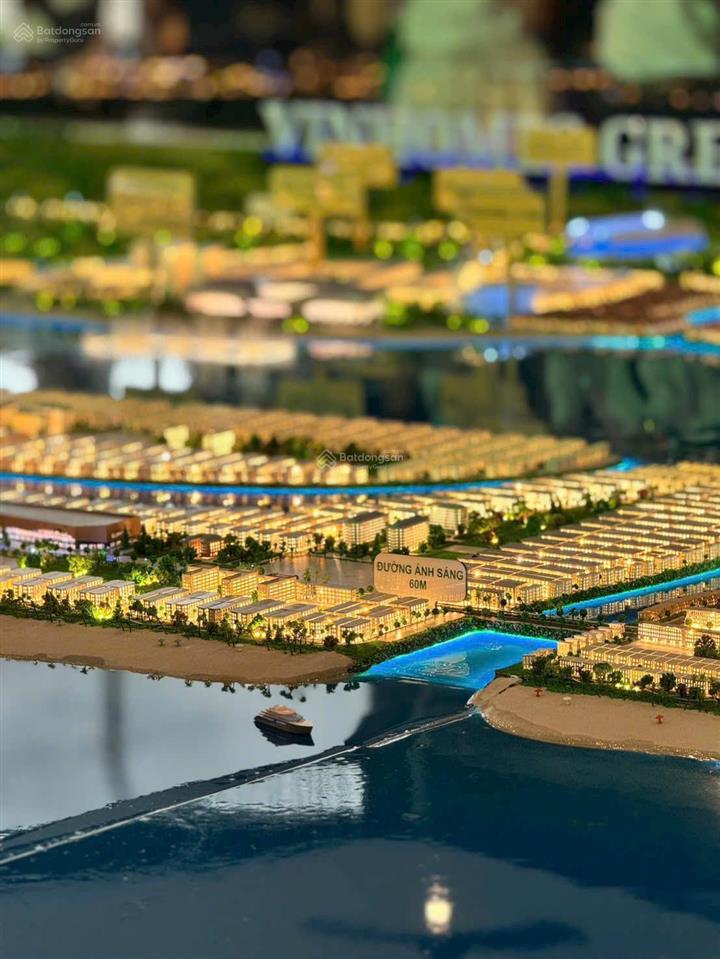 Cơ hội hiếm! nhà phố căn góc 152.6m²  vị trí trung tâm, giá tốt nhất từ cđt