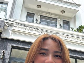 Kdc green reveside huỳnh tấn phát.dt 5,5x15m.4tầng4pn.dân trí cao.gần công viên.chỉ 8,8ty.