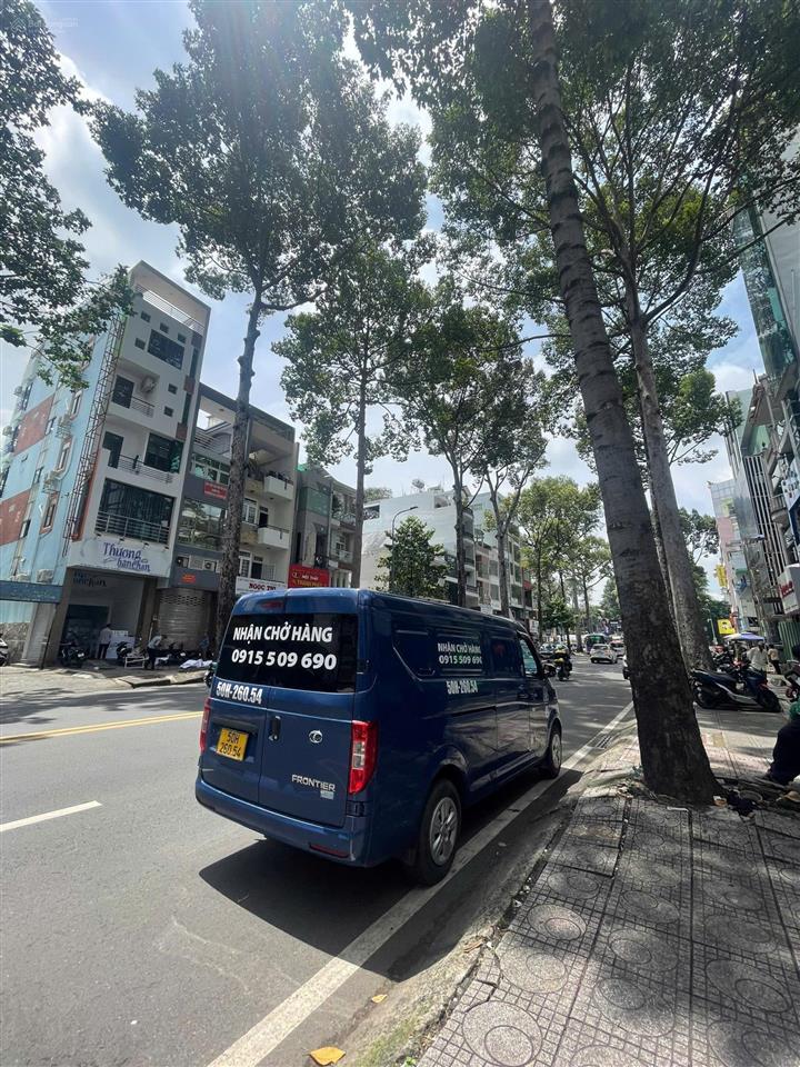 Mặt tiền đường ngô gia tự 4.1x17m, 4 lầu vị trí đẹp vỉa hè lớn thuận tiện kinh doanh giá 26.5 tỷ tl