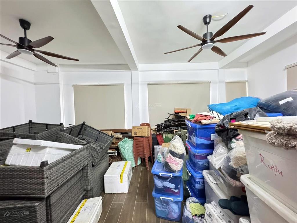 Cực hiếm phố thanh nhàn, phân lô, ngõ nông rộng 3m, nhà 3 thoáng sáng đẹp, có ô chờ thang máy.