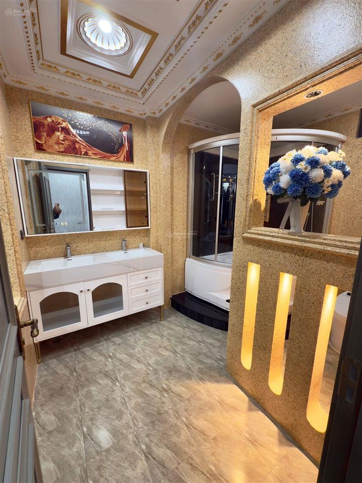 Siêu hiếm ngõ hoà bình 2, minh khai, thang máy, ô tô đỗ cổng, ngõ nông rộng kinh doanh tốt, 46m