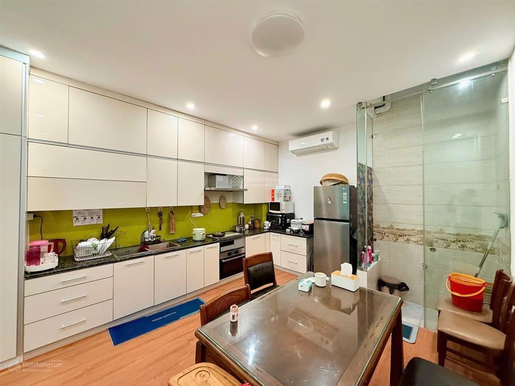 Gần ô tô tránh phố kim ngưu, phân lô, thang máy, ngõ nông thông kinh doanh tốt, sđđc 52m2*5t