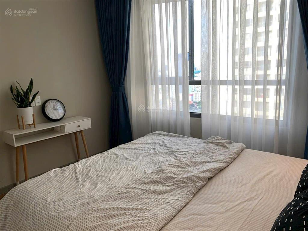 Chủ bán gấp căn hộ tại the gold view, bến vân đồn, q4, giá 3 tỷ, 69m2, view đẹp, giá tốt