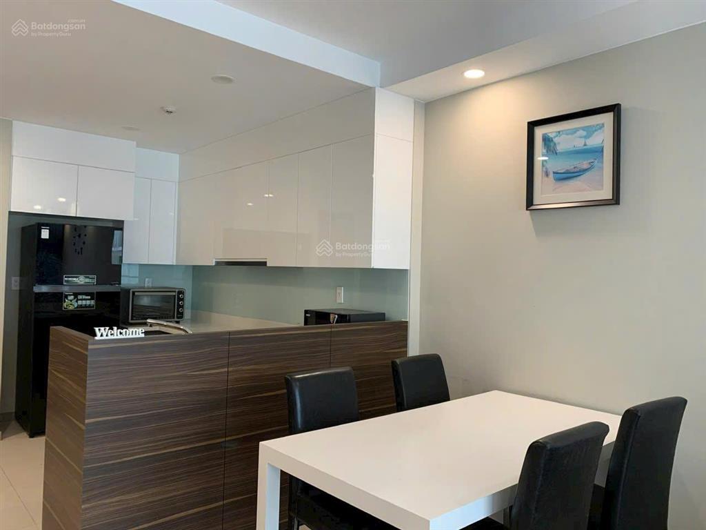 Chủ bán gấp căn hộ tại the gold view, bến vân đồn, q4, giá 3 tỷ, 69m2, view đẹp, giá tốt