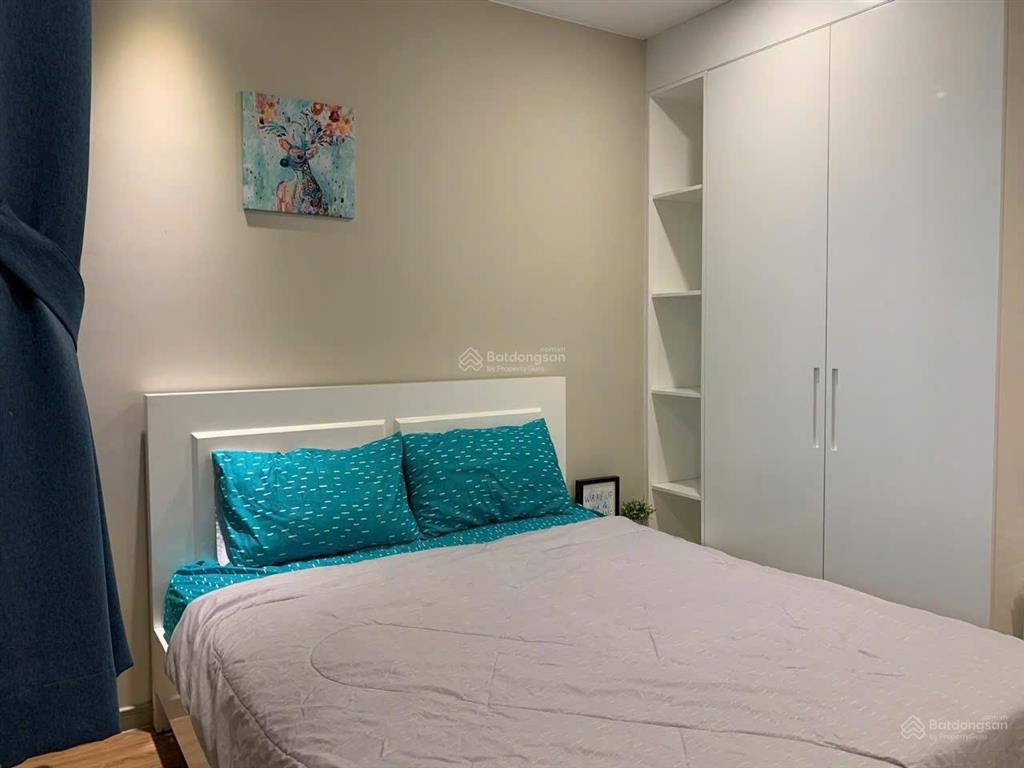 Chủ bán gấp căn hộ tại the gold view, bến vân đồn, q4, giá 3 tỷ, 69m2, view đẹp, giá tốt