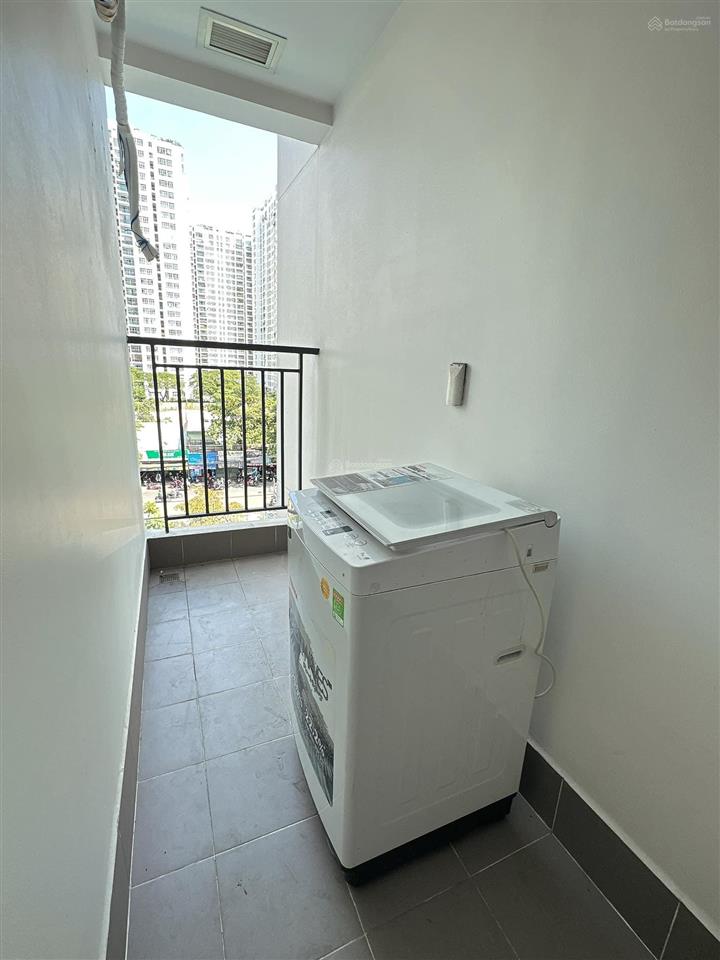 Chủ bán gấp căn hộ goldora plaza, giá 1ty990 , 74m2, 2pn, 2wc, view đẹp