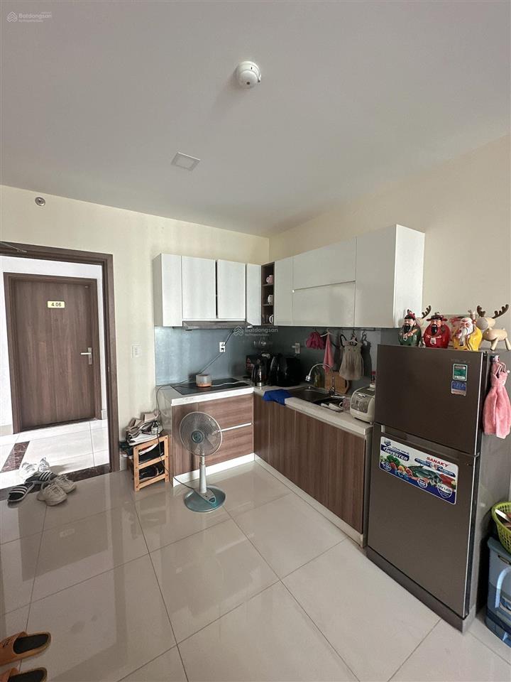 Chủ bán gấp căn hộ goldora plaza, giá 1ty990 , 74m2, 2pn, 2wc, view đẹp