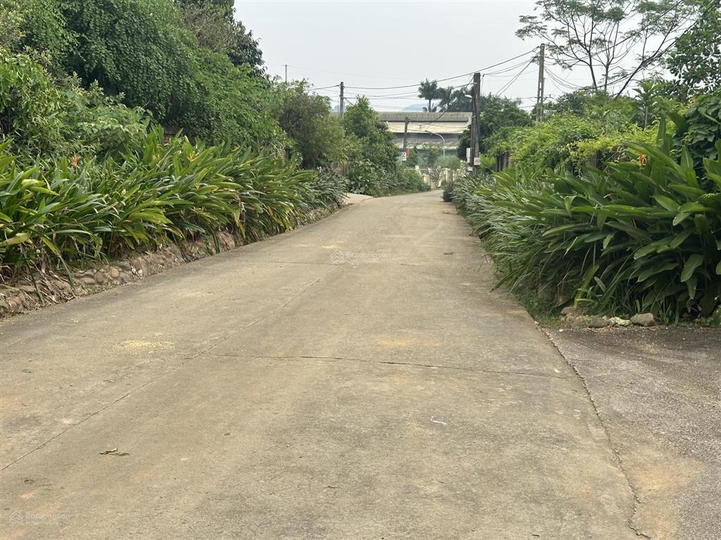 Bán lô đất view núi đẹp xã yên bài, ba vì diện tích 1.343m thổ cư 400m mặt tiền