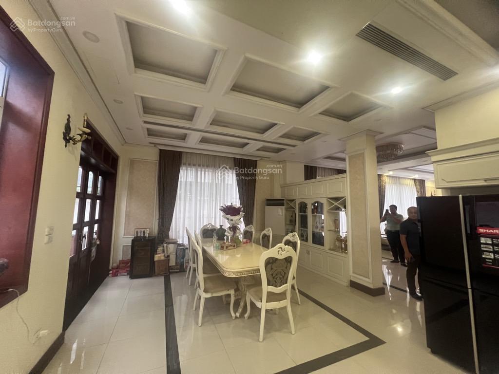 Biệt thự kđt việt hưng 200m hoàn thiện đẹp, nội thất vip chỉ hơn 50tỷ