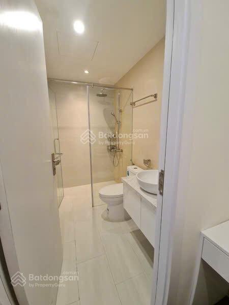 Bán căn hộ viva riverside 2pn  2wc  83m22tỷ330