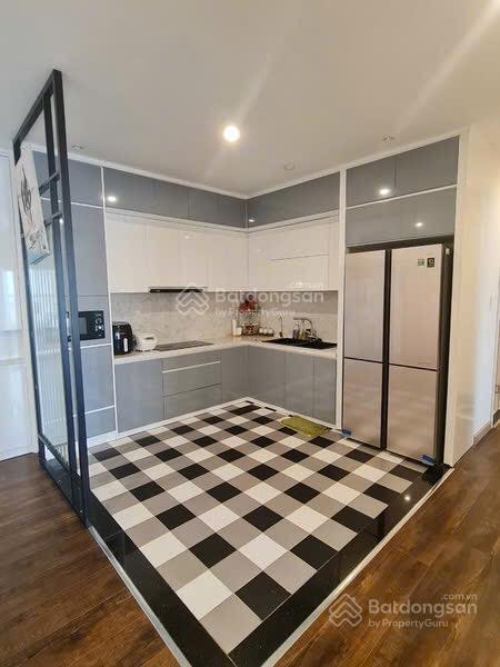 Bán căn hộ viva riverside 2pn  2wc  83m22tỷ330