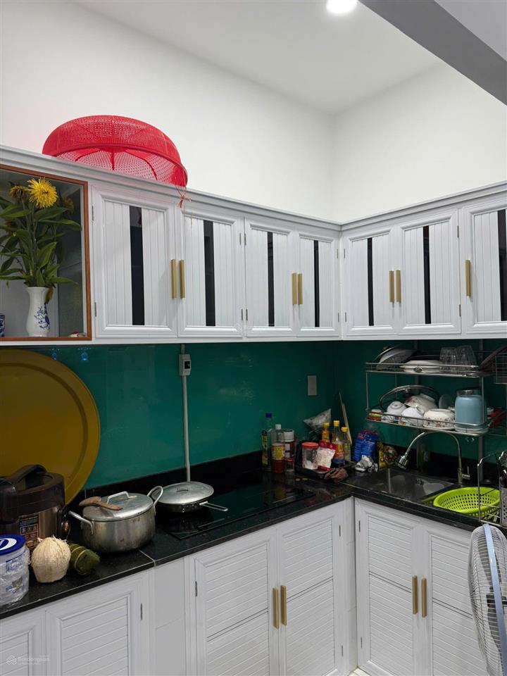 Bán nhà hòn chồng  2tầng  dt 80m2  5pn  đoàn trần nghiệp  vĩnh phước  nt  3tỷ5