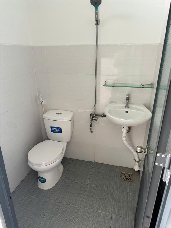Bán nhà hòn chồng  2tầng  dt 80m2  5pn  đoàn trần nghiệp  vĩnh phước  nt  3tỷ5