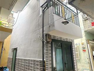 14m2  nhỉnh 2 tỷ  căn góc 3 tầng bùi thế mỹ gần lê đại hành