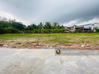 100m2 đất đường bê tông. gần kcn phước đông. chốt 190tr hết đất