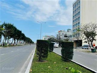Nguyễn tất thành  lô đất 250m², 2 mặt tiền đối diện biển. giá đầu tư
