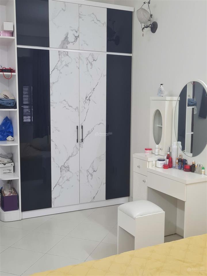 Nhà đẹp 4 tầng trung tâm quận 10  hẻm thông thoáng  vừa ở vừa kinh doanh  sổ hồng chính chủ