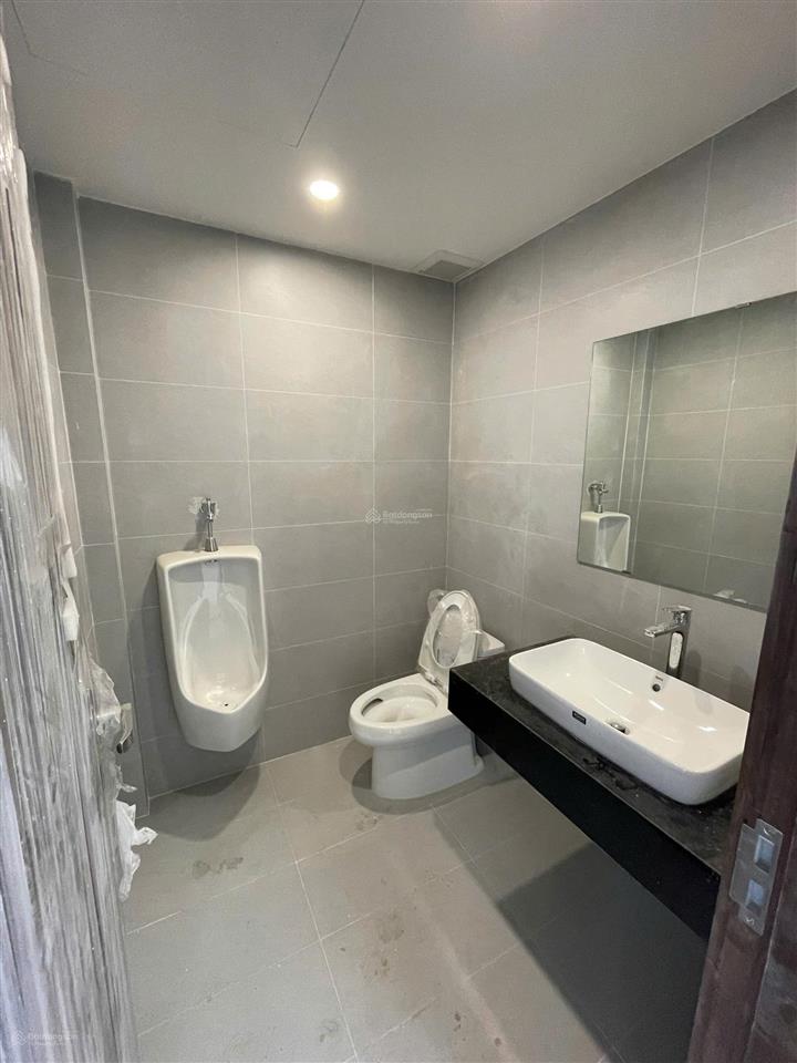 Chính chủ cho thuê mặt bằng kinh doanh diện tích 80m2 giá chỉ 26tr tại số 102 hoàng văn thái