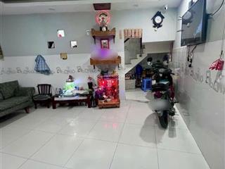 Ngã 5 chu.ồng c.hó  25m²  3 tầng btct 3 pn  3 tỷ 43.