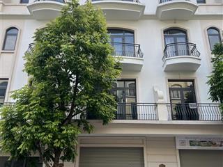 Bán căn shophouse sao biển 67,5m2 giá 10,2 tỷ có sổ, chung cư masteri trinity vinhomes ocean park 2