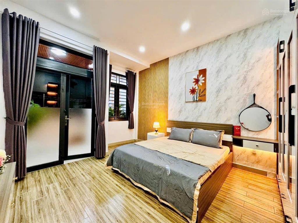 Bán nhà hẻm thông xe hơi 5m đường phạm văn đồng, phường 11, bình thạnh, 43,6m2