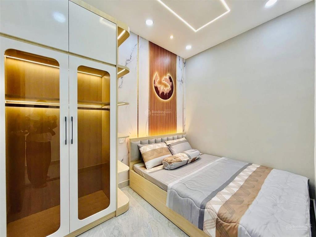 Lên sóng siêu phẩm đường nguyễn trãi, phường 17, quận 5, dt 62m2, giá 2tỷ790tr