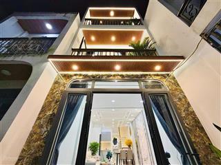 Lên sóng siêu phẩm đường nguyễn trãi, phường 17, quận 5, dt 62m2, giá 2tỷ790tr