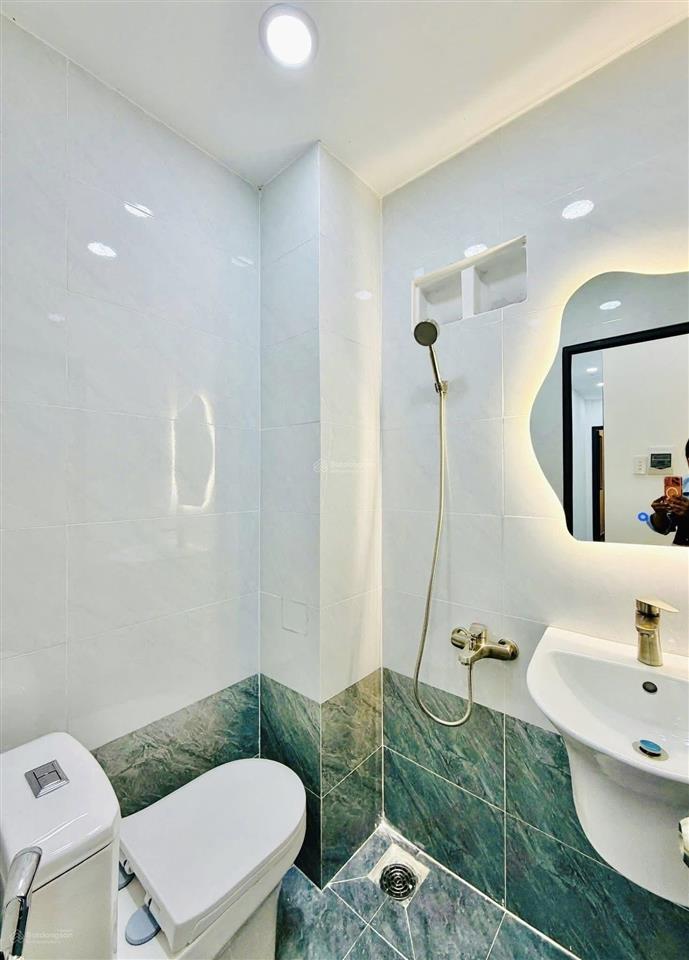 Lên sóng siêu phẩm đường nguyễn trãi, phường 17, quận 5, dt 62m2, giá 2tỷ790tr