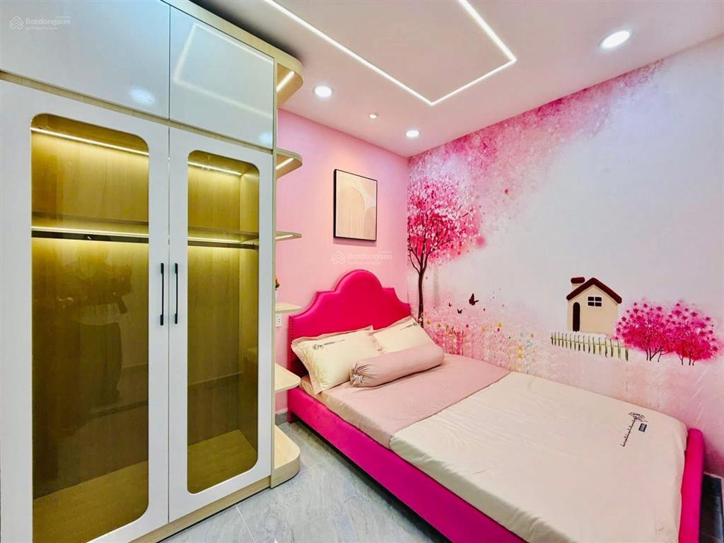 Lên sóng siêu phẩm đường nguyễn trãi, phường 17, quận 5, dt 62m2, giá 2tỷ790tr