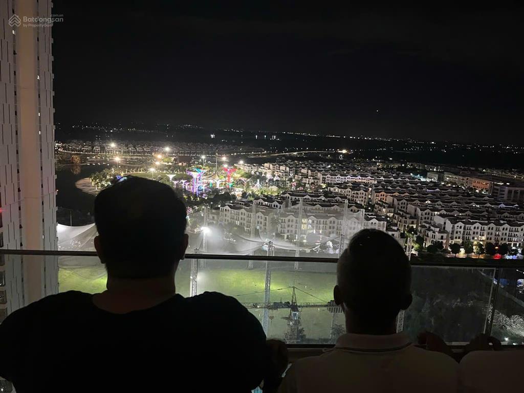 2pn, tòa a lumiere boulevard  giá chỉ 4.350 tỷ all in, view thoáng sân thể thao  căn góc