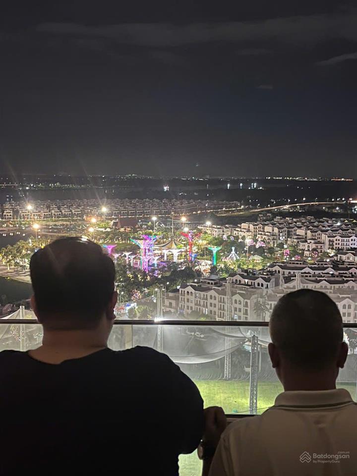 2pn, tòa a lumiere boulevard  giá chỉ 4.350 tỷ all in, view thoáng sân thể thao  căn góc