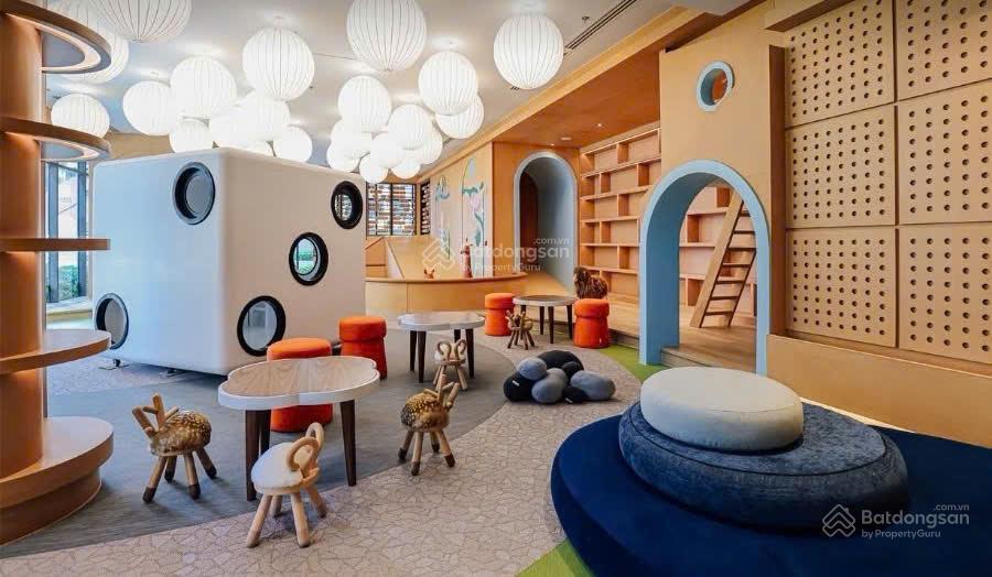 Căn góc 2pn lumiere boulevard view thoáng mát, giá chỉ 4,56 tỷ all in view nội khu cực đẹp