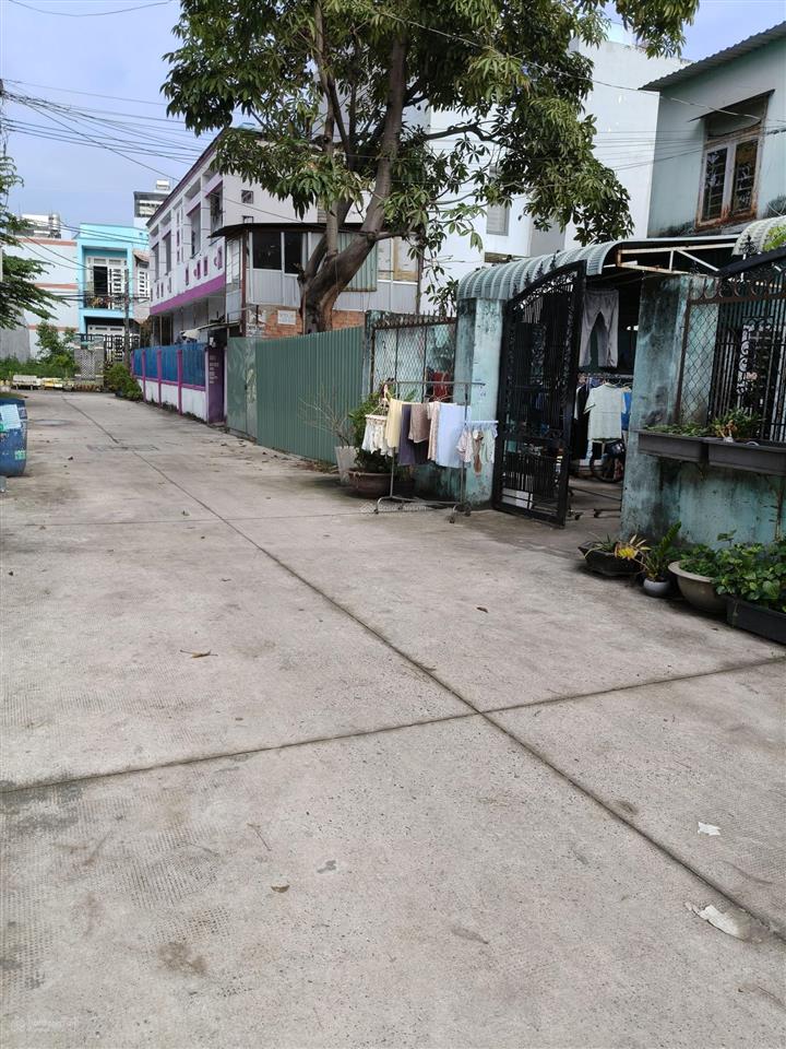 Bán lô đất thổ cư sổ hồng riêng gần ngã ba bầu hóc môn