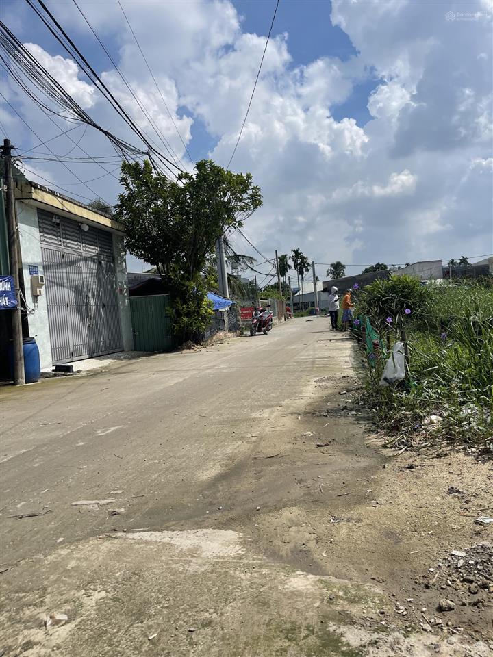 Gấp gấp cần bán lô đất full thổ cư xây dựng hoàng công cách đường hà duy phiên 100 m