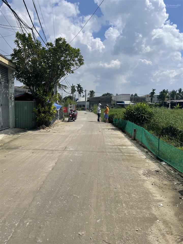 Gấp gấp cần bán lô đất full thổ cư xây dựng hoàng công cách đường hà duy phiên 100 m