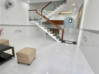 Đường 5m thông  dt 4,5x12m (54m2)  nhà đúc 2 tầng, ngay lê trọng tấn  chỉ 4,x tỷ