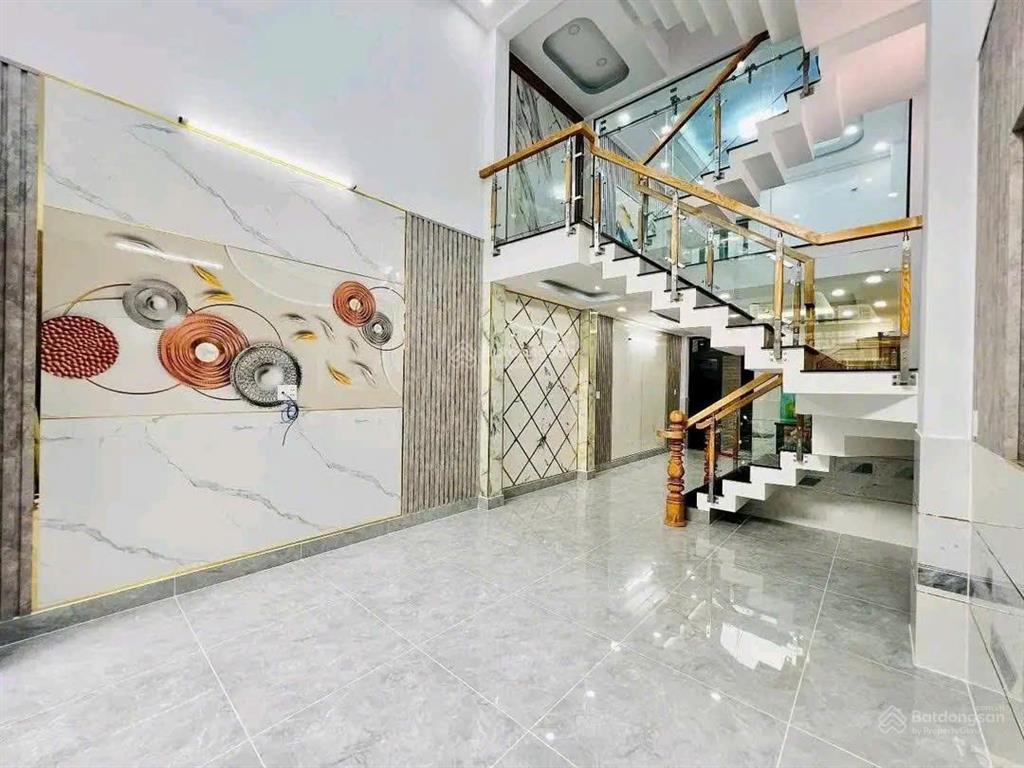 Bán nhà đường cây điệp  q1, 75m2 có gara ôtô, đang cho thuê, gần trường đinh tiên hoàng