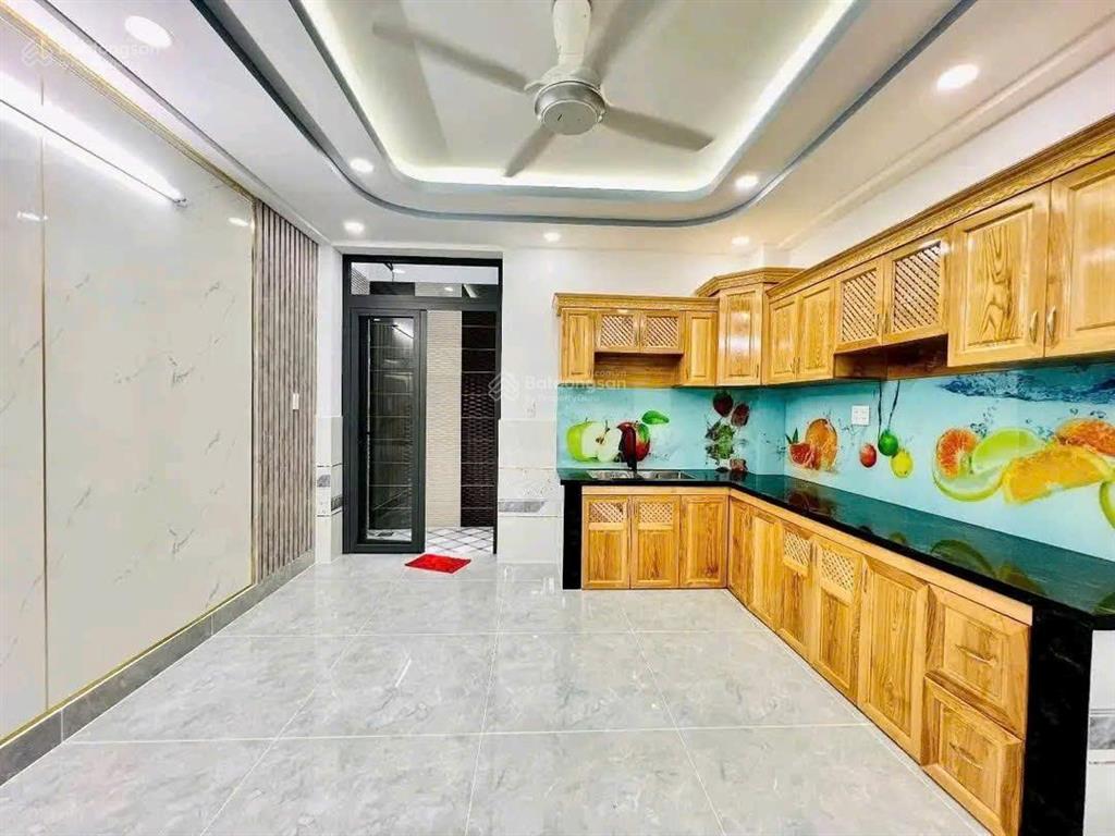 Bán nhà đường cây điệp  q1, 75m2 có gara ôtô, đang cho thuê, gần trường đinh tiên hoàng