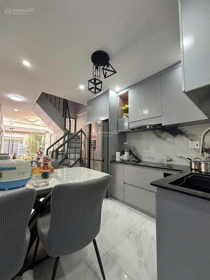 Cần bán gấp nhà đường hai bà trưng  p6  đà lạt