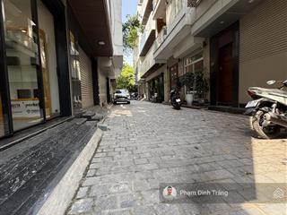 Bán biệt thự hoàng ngân, trung hoà, cầu giấy 100m2 x 4 tầng  mt 6.6m  giá 32 tỷ, bt xây thô