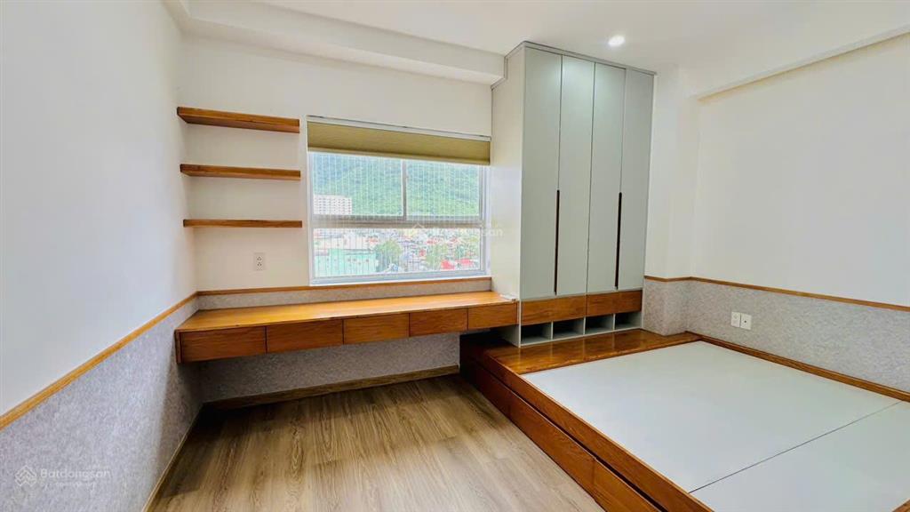 Chủ cần tiền bán căn hộ  sổ hồng lâu dài  hoàng quân nha trang