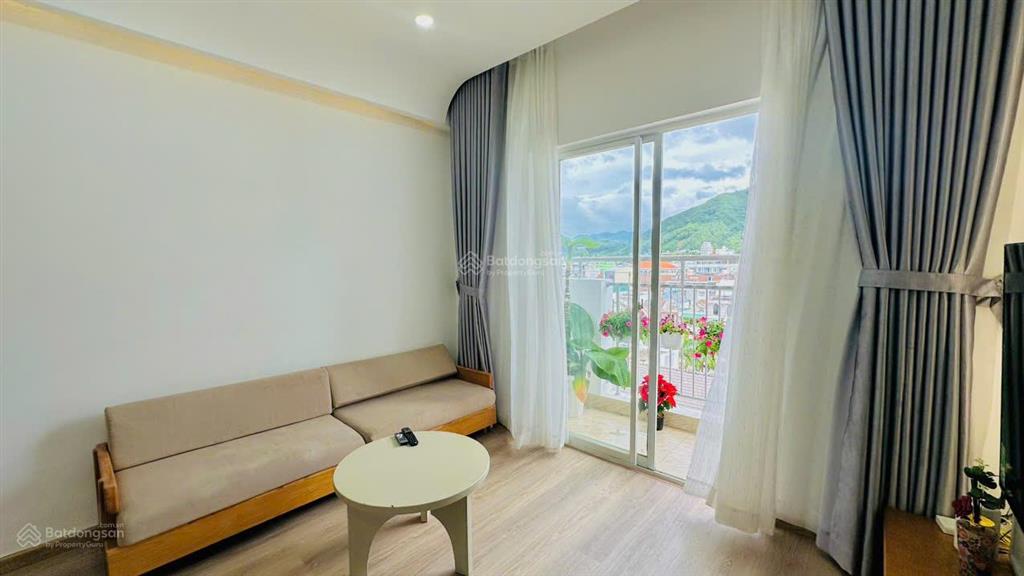 Chủ cần tiền bán căn hộ  sổ hồng lâu dài  hoàng quân nha trang