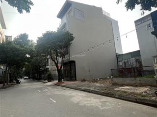 1,2 tỷ  82m full thổ cư  2 mặt tiền phường sơn tây  ô tô đỗ tránh  kinh doanh