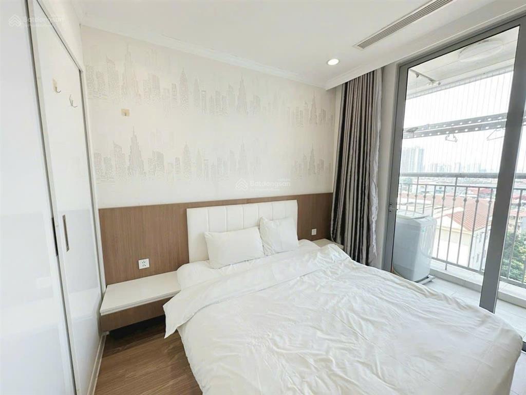 Chính chủ bán gấp 3 phòng ngủ park 10 giá 12 tỷ, để lại toàn bộ nội thất.  0868 657 ***