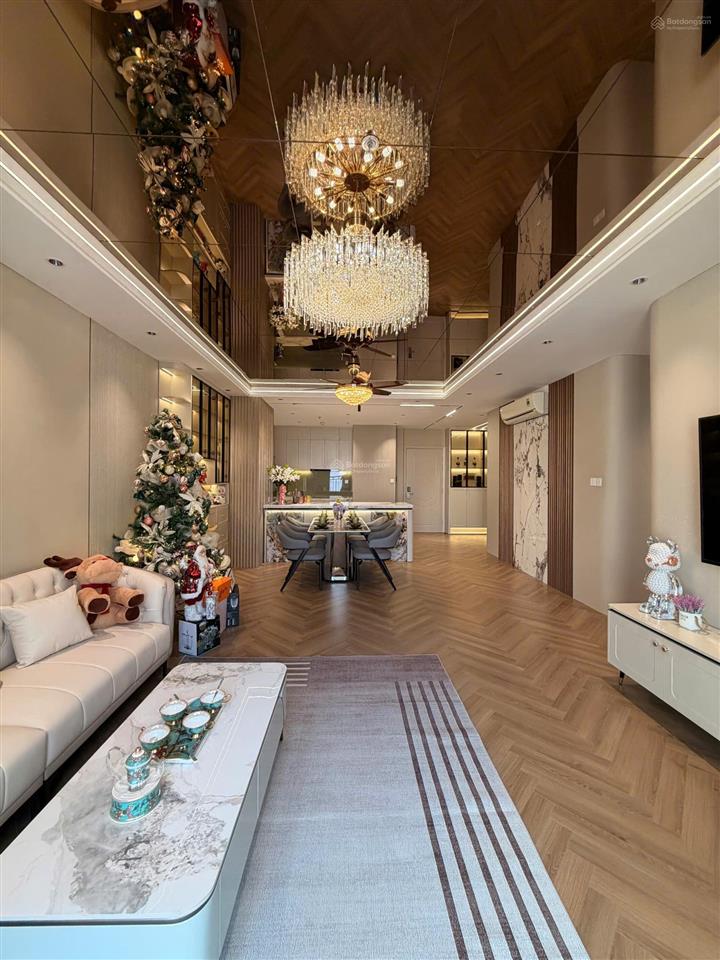 Bán gấp chính chủ 3n 110m2 sẵn slot ô tô toà t5 times city. giá 13 tỷ thương lượng sâu 0868 657 ***